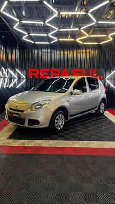 RENAULT SANDERO 1.0 AUTHENTIQUE 16V FLEX 4P MANUAL RENAULT SANDERO 1.0 AUTHENTIQUE 16V FLEX 4P MANUAL